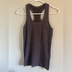 LULULEMON Purple Tank